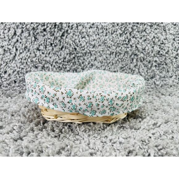 Small Wicker Basket With a Removable Cloth Liner Featuring a Teal Floral Pattern - Picture 9 of 9